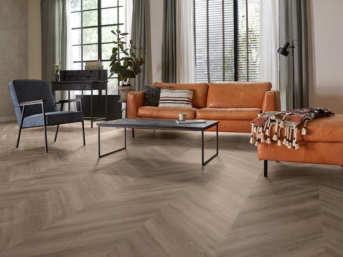 mFLOR 42213 Parva Oak Chevron, Calabria 80,01×13,34cm – foto 3